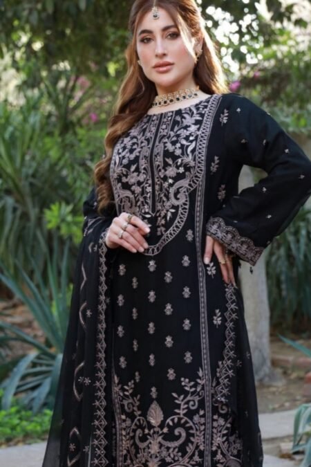 Black Color Luxury Chiffon Pakistani Suits