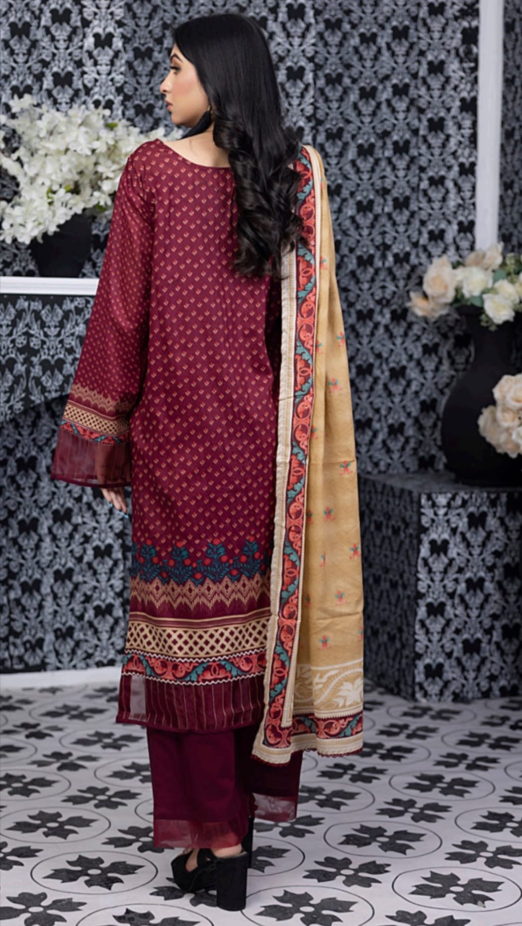 Unstitched Pure Lawn Suit - D13 - Image 2
