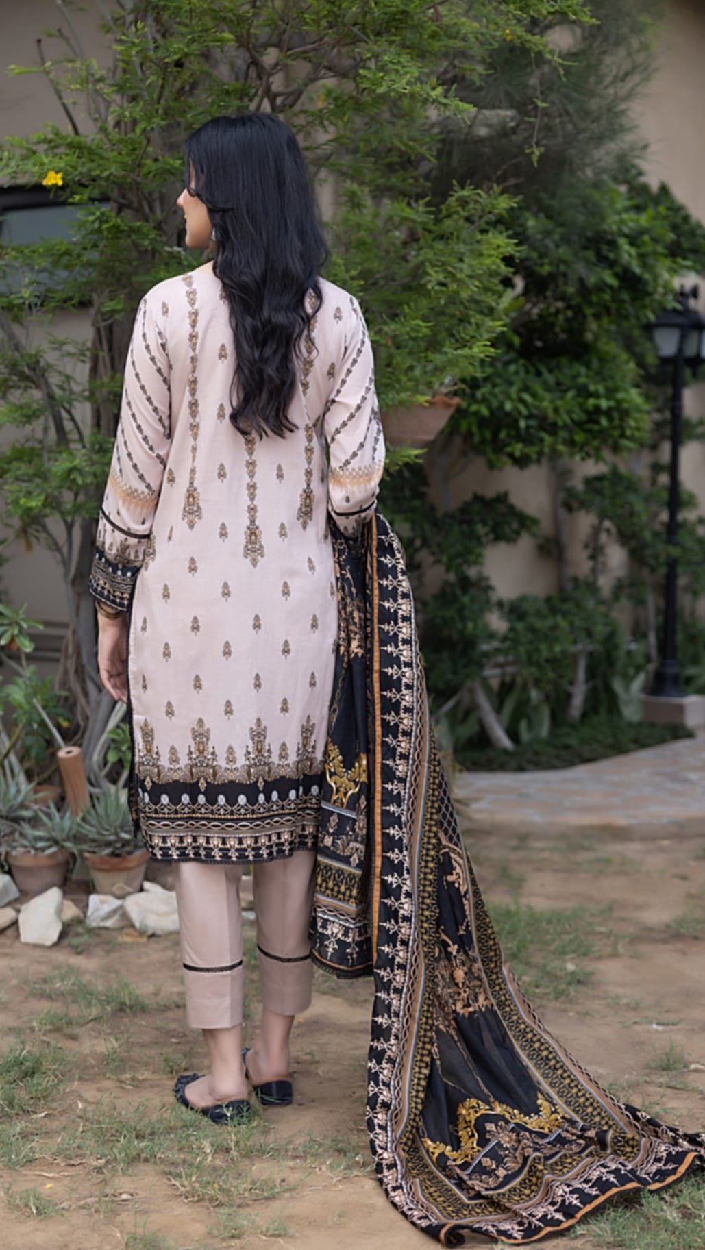 Unstitched Pure Cotton Suit - D09 - Image 2