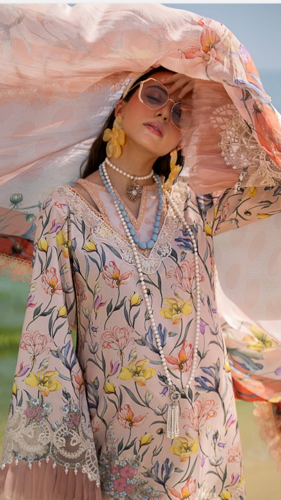 Luxury Embroidered Lawn Suit with Chiffon Dupatta - D06 - Image 3