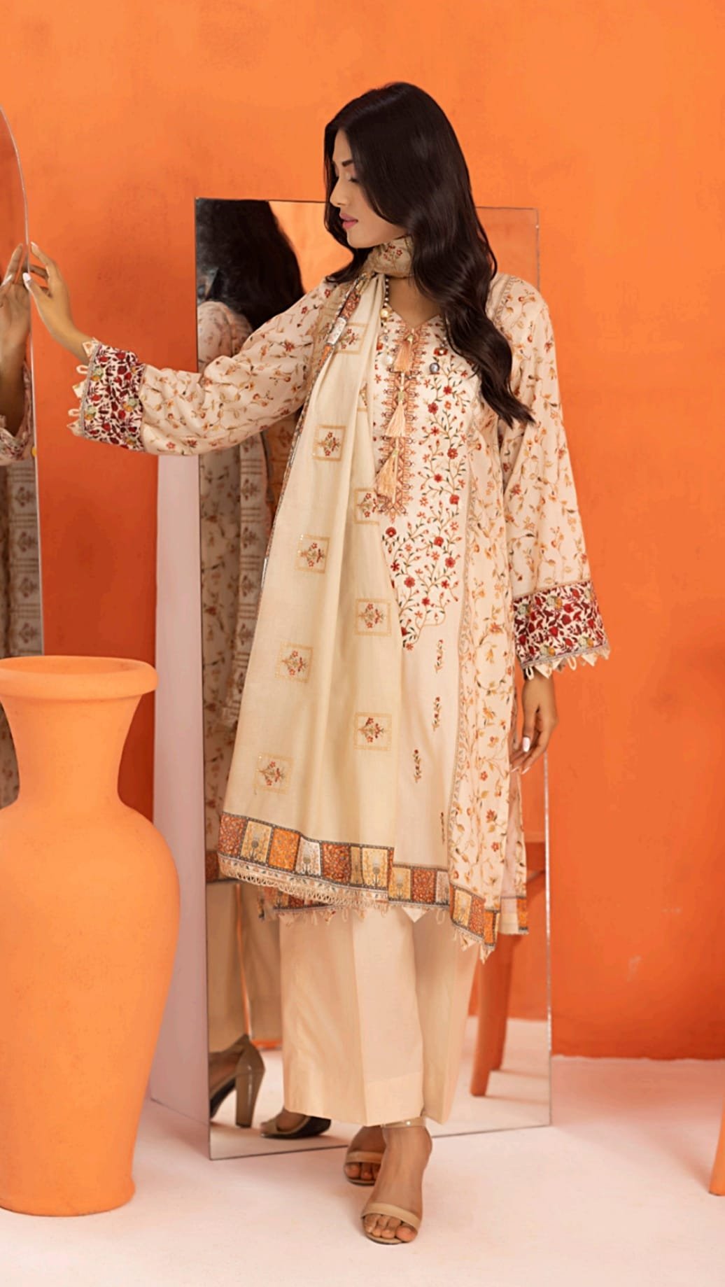 Salina Embroidered Cutwork Dupatta Vol-1 - D06 - Image 2