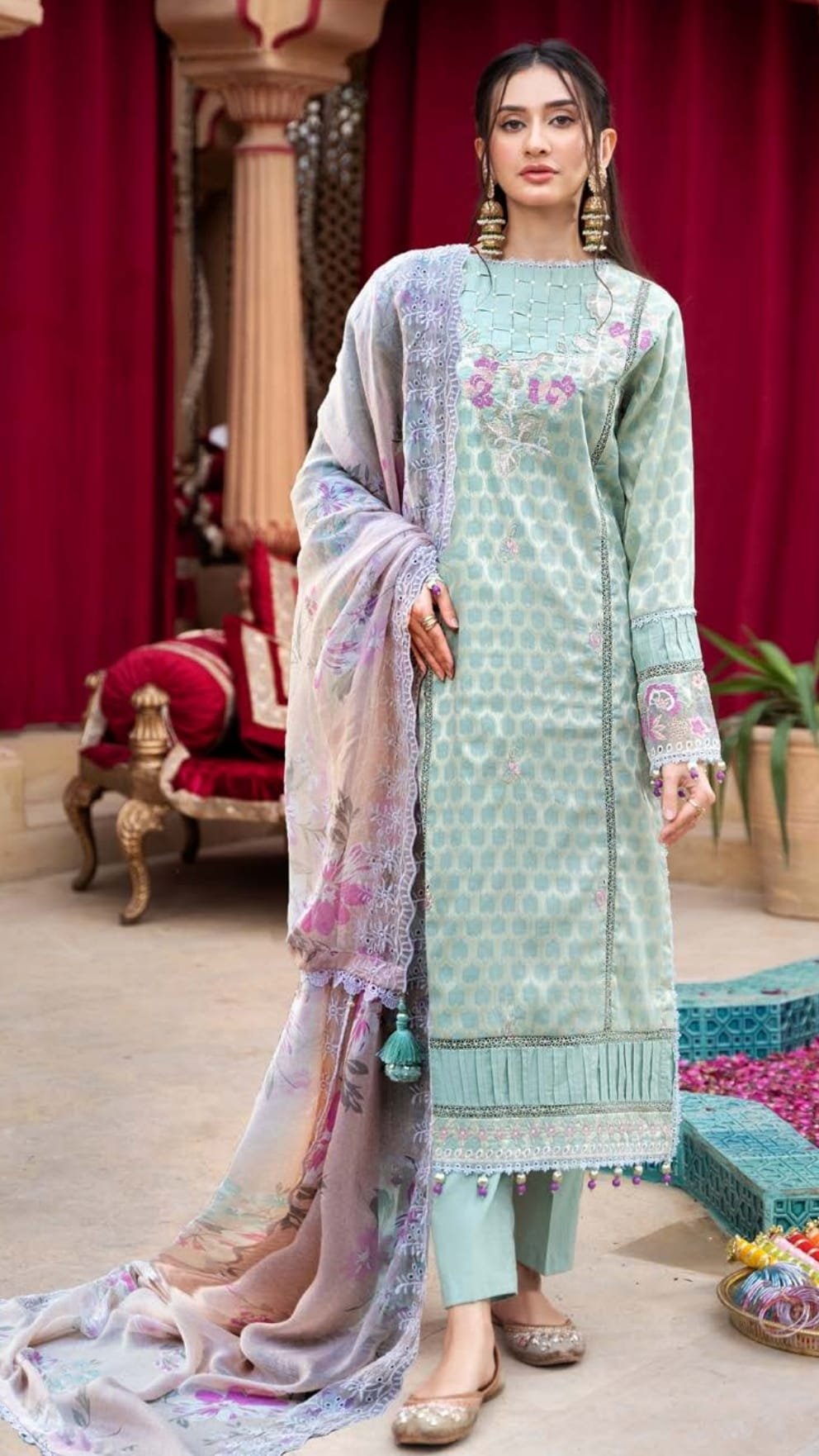 Luxurious Readymade Embroidered Lawn Suit - D05