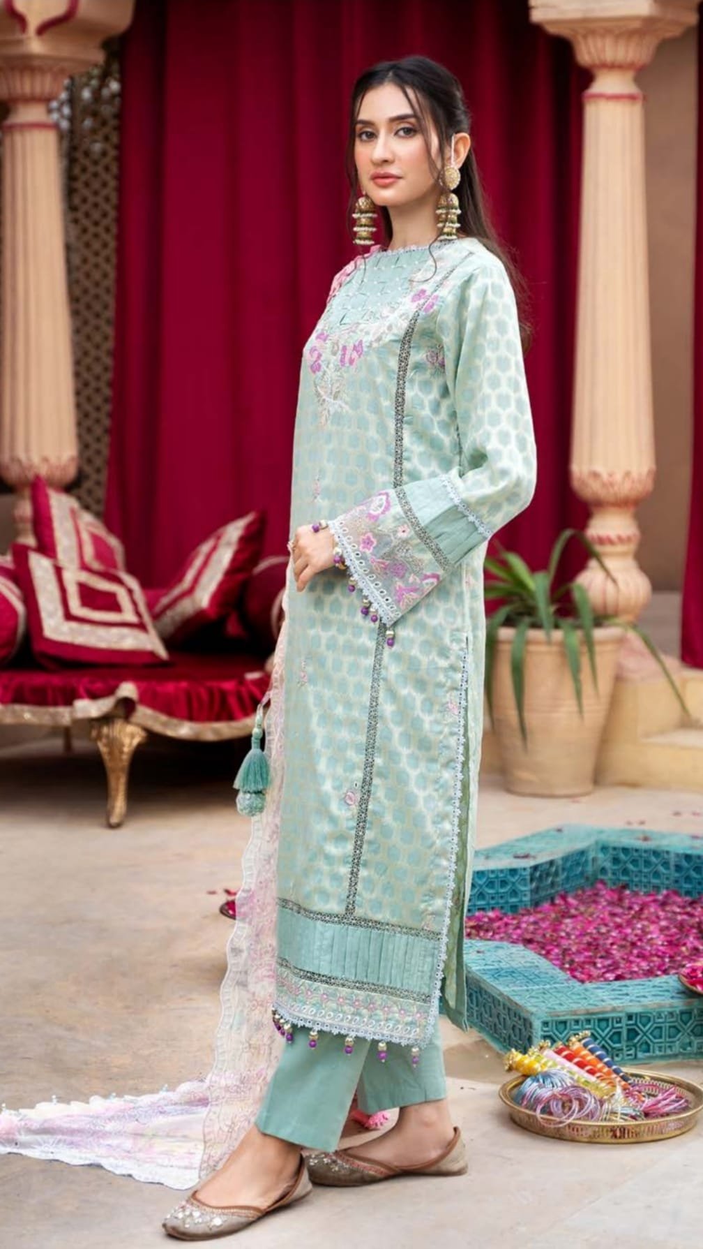 Luxurious Readymade Embroidered Lawn Suit - D05 - Image 4