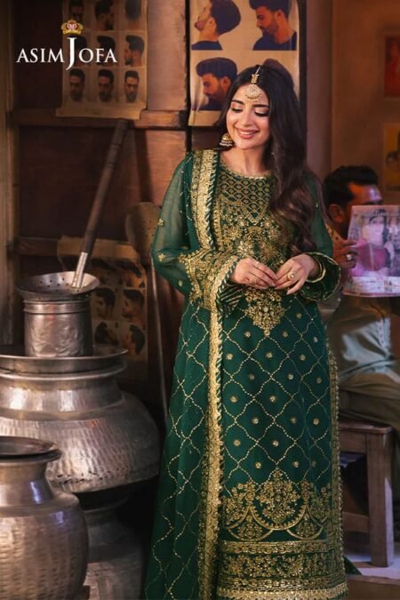 pakistani eid suits 2025