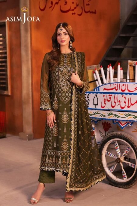 Green Color Embroidered Chiffon Pakistani Suits