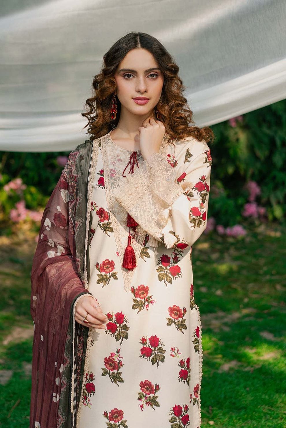 Saad Sheikh Luxury Embroidered Lawn Suit - 05 - Image 3