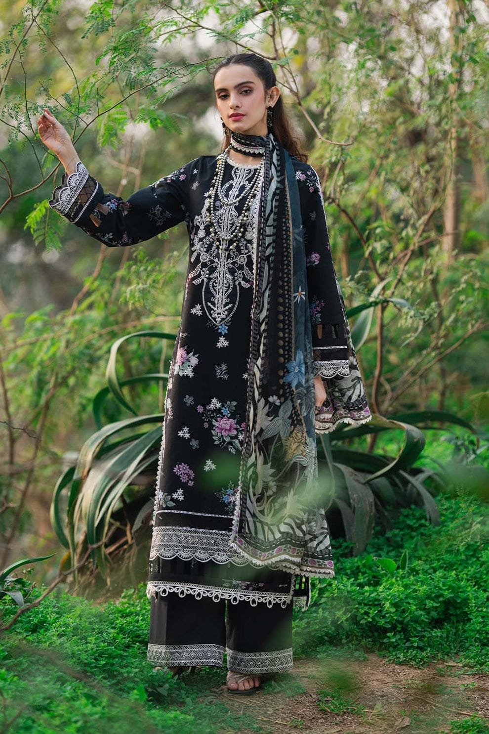 Saad Sheikh Luxury Embroidered Lawn Suit - 10 - Image 3