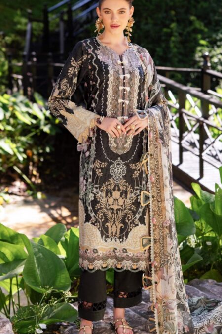 Embroidered Floral Pakistani Suit - 04