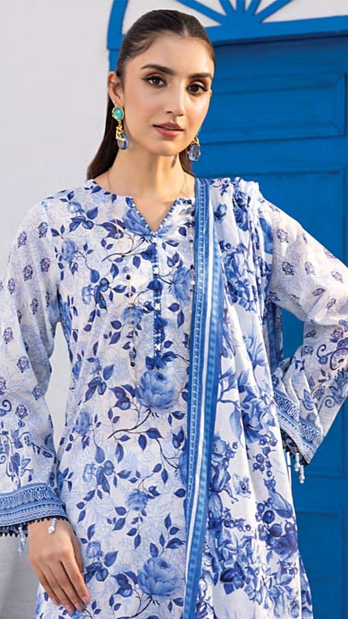 Lakhany Printed Lawn Suits - D07 - Image 4
