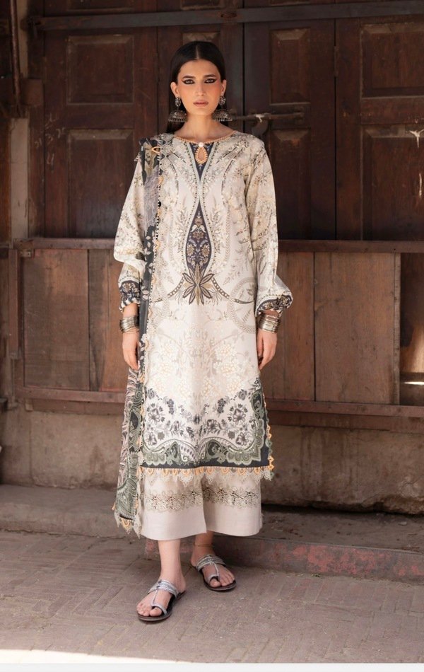 Summer Pakistani lawn suit with chiffon dupatta