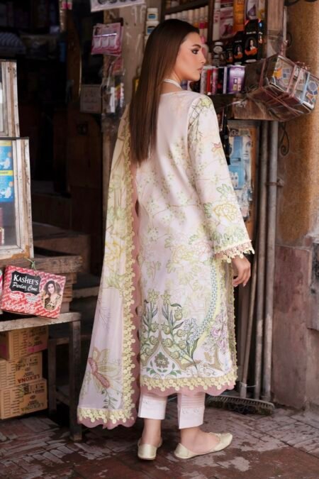 Alternative view of Floral lawn salwar kameez with chiffon dupatta - UJ008